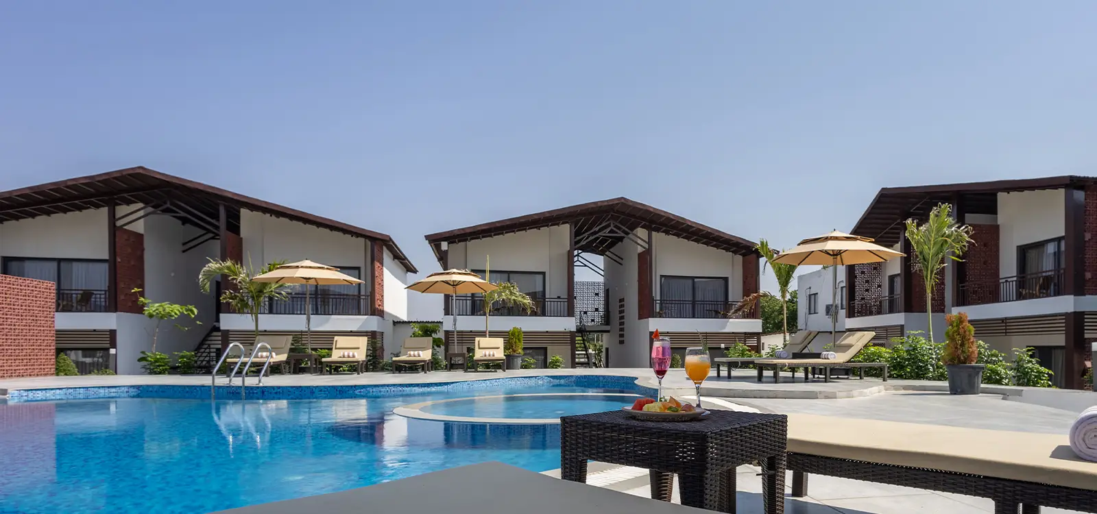 Dholavira places to stay