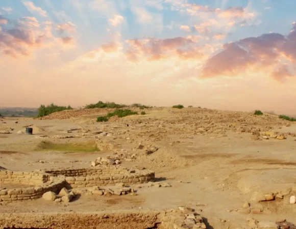 Dholavira for Families: Why It’s the Ultimate Educational Vacation Spot