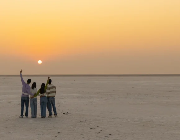 Couples’ Getaway: Romantic Things to Do Around Dholavira