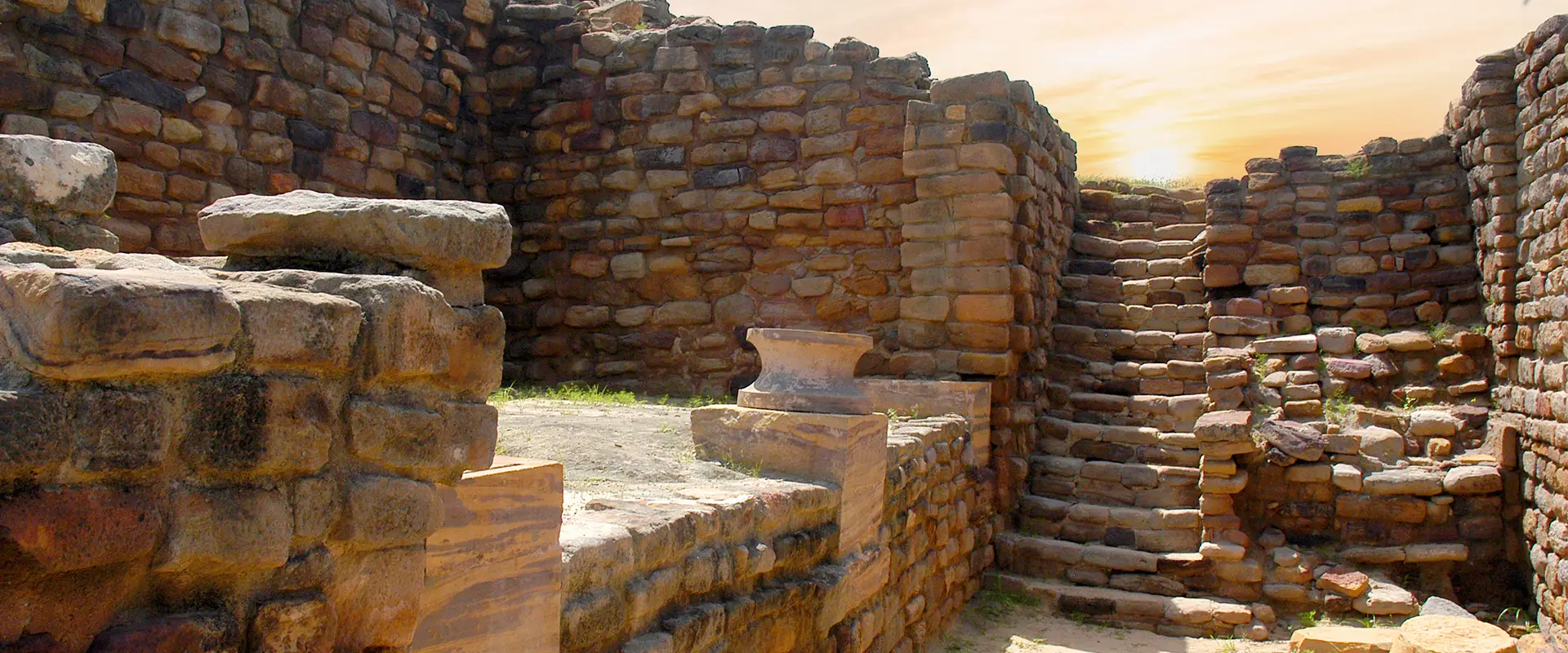 Ancient Art and Craft of Dholavira: A Glimpse into Harappan Creativity